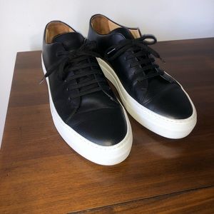 Black Leather Common Projects